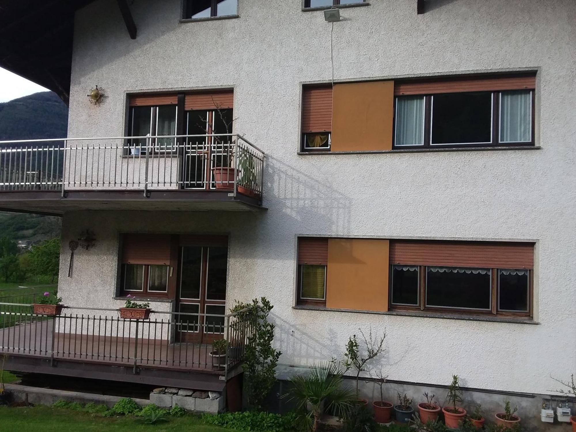 B & B Sentiero Valtellina Castello dell'Acqua Екстер'єр фото